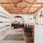 Gebhard Boutique 4* Fiss