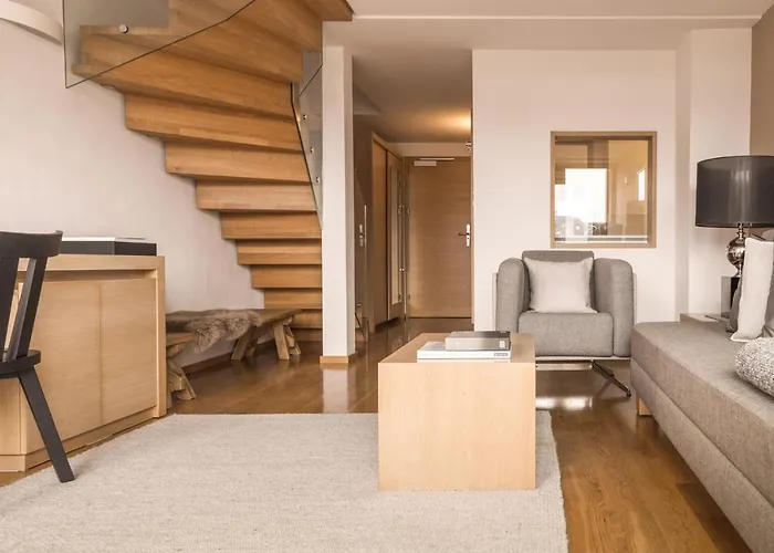 Gebhard Boutique Фис