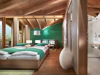 Gebhard Boutique Отель