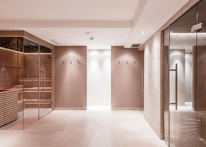 Отель Gebhard Boutique 4*