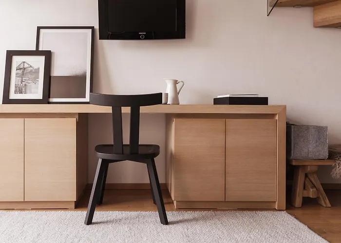 Gebhard Boutique Фис